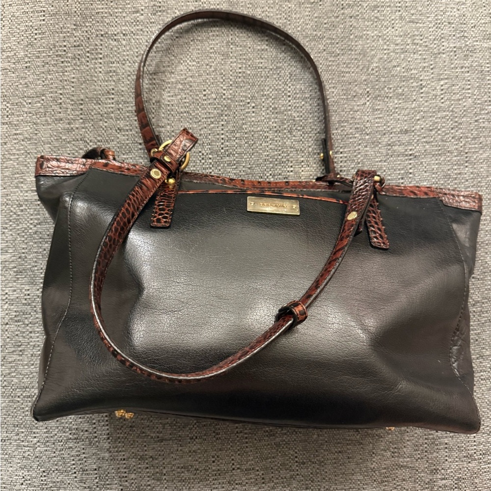 ⚪️⚪️Brahmin Arno Tuscan black leather satchel